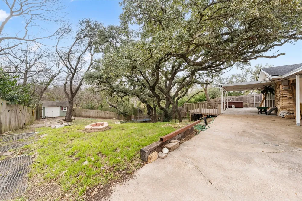 740 Wedgewood Drive Woodway, TX 76712