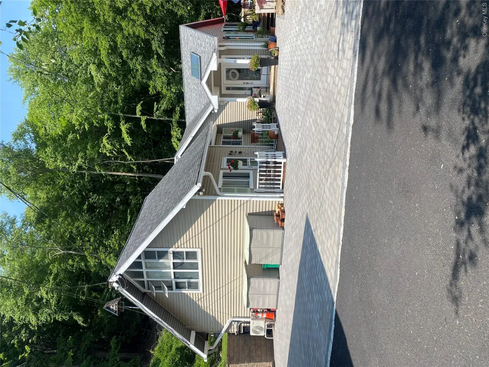 8 Highland Avenue Haverstraw, NY 10927