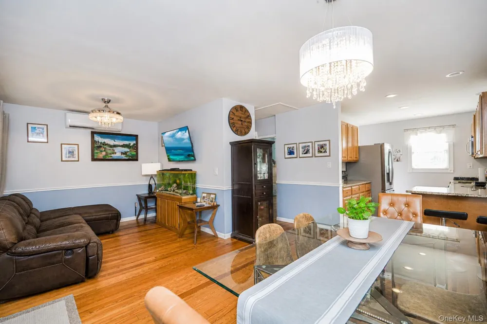 28 Weiner Street Staten Island, NY 10309
