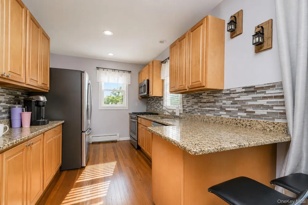 28 Weiner Street Staten Island, NY 10309