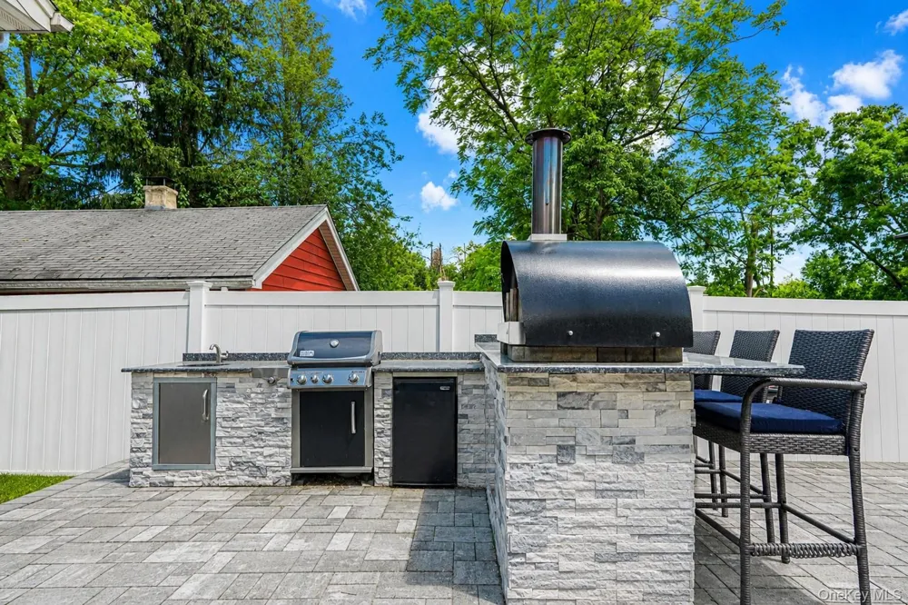 28 Weiner Street Staten Island, NY 10309