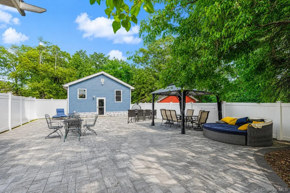 28 Weiner Street Staten Island, NY 10309