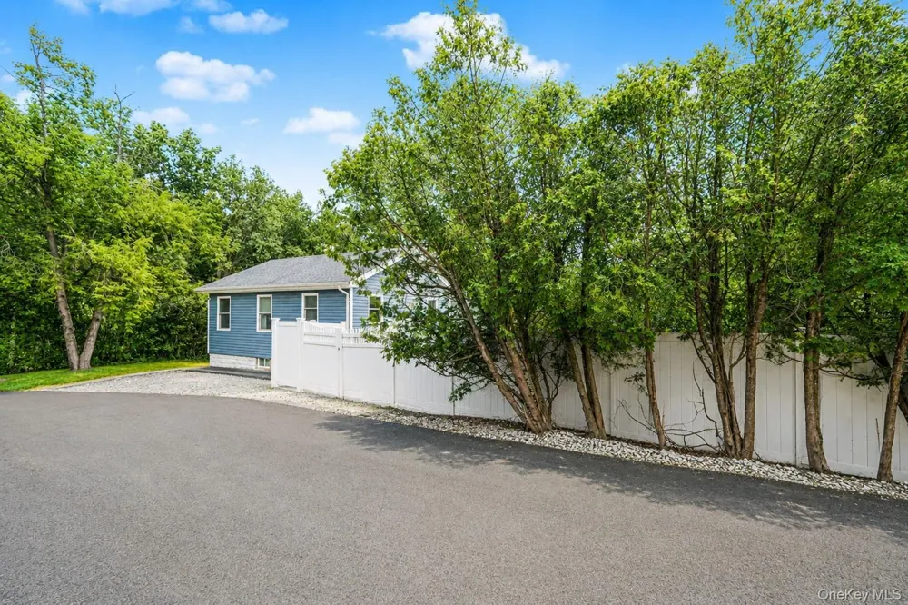 28 Weiner Street Staten Island, NY 10309