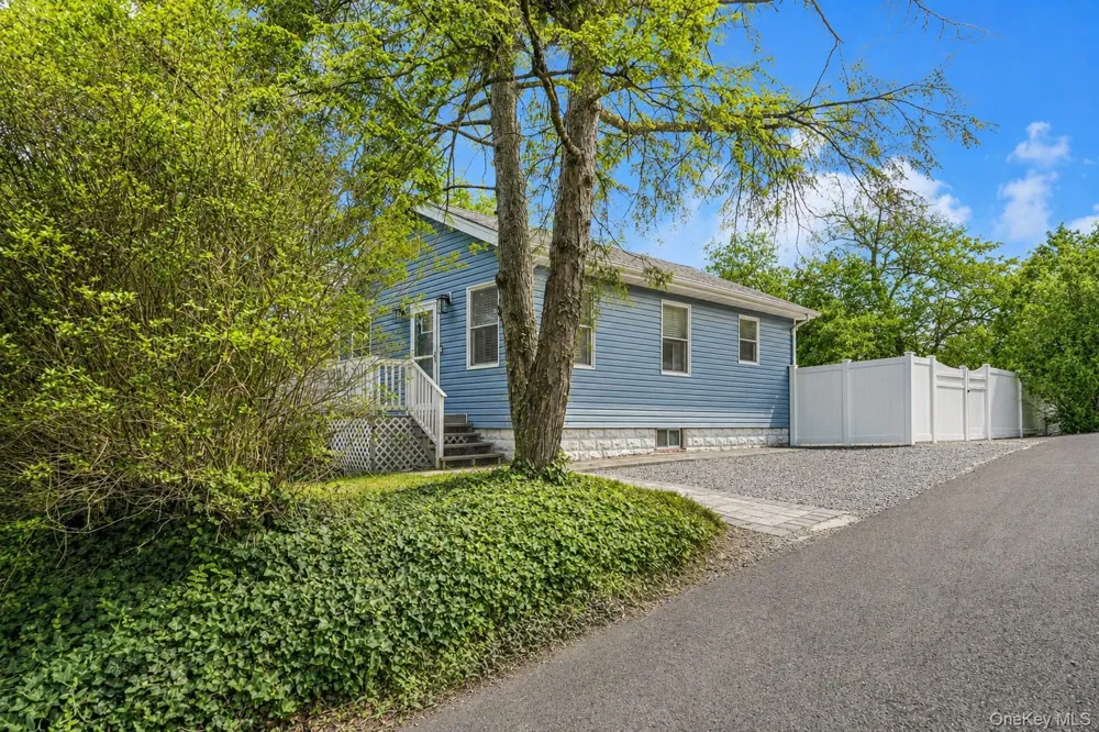 28 Weiner Street Staten Island, NY 10309