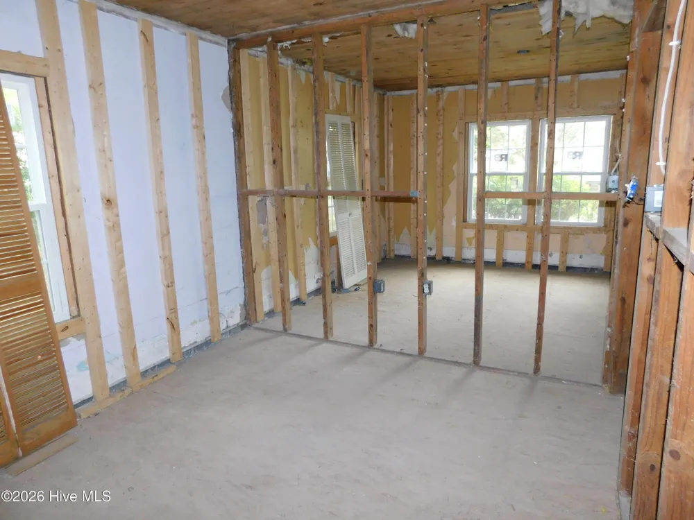7 First Street Laurinburg, NC 28352