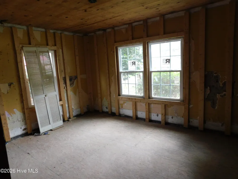 7 First Street Laurinburg, NC 28352