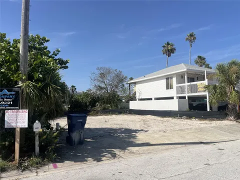 180 E MADEIRA AVENUE