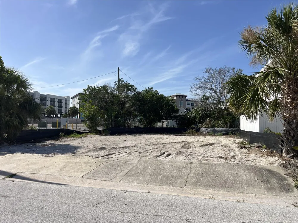 180 E MADEIRA AVENUE Madeira Beach, FL 33708