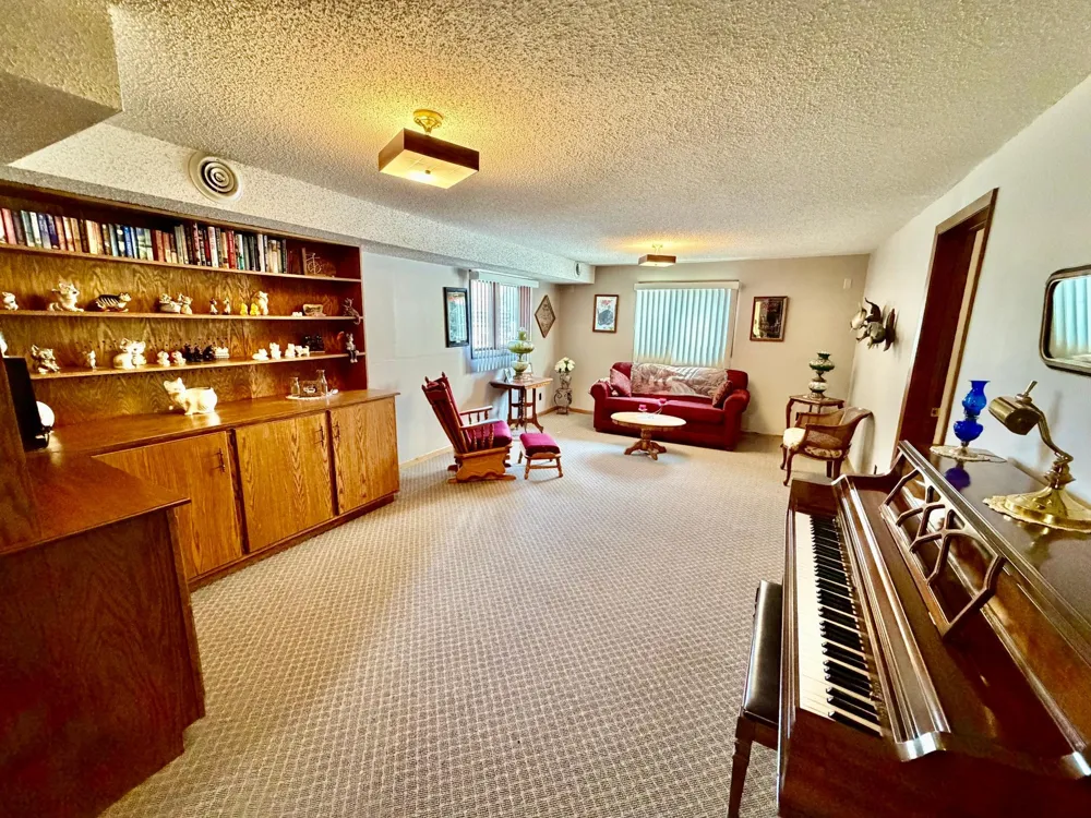 101 17th Avenue NE Roseau, MN 56751