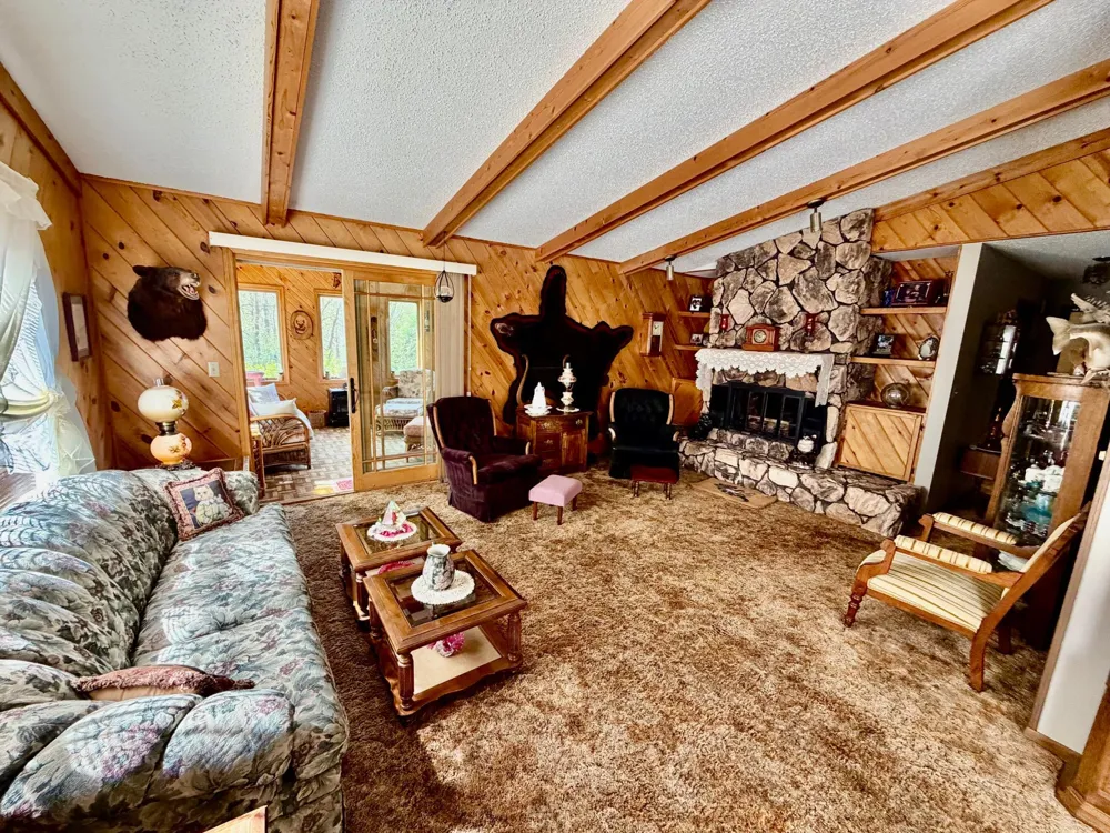 101 17th Avenue NE Roseau, MN 56751