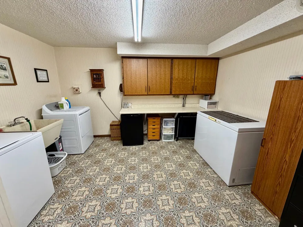101 17th Avenue NE Roseau, MN 56751