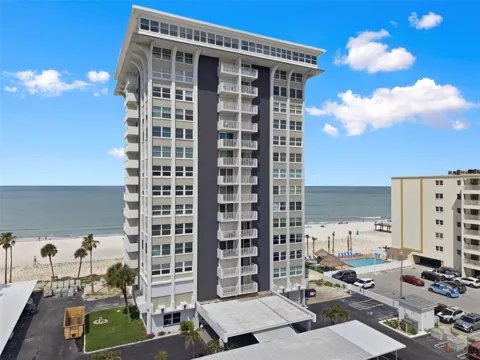 17408 GULF BOULEVARD #403