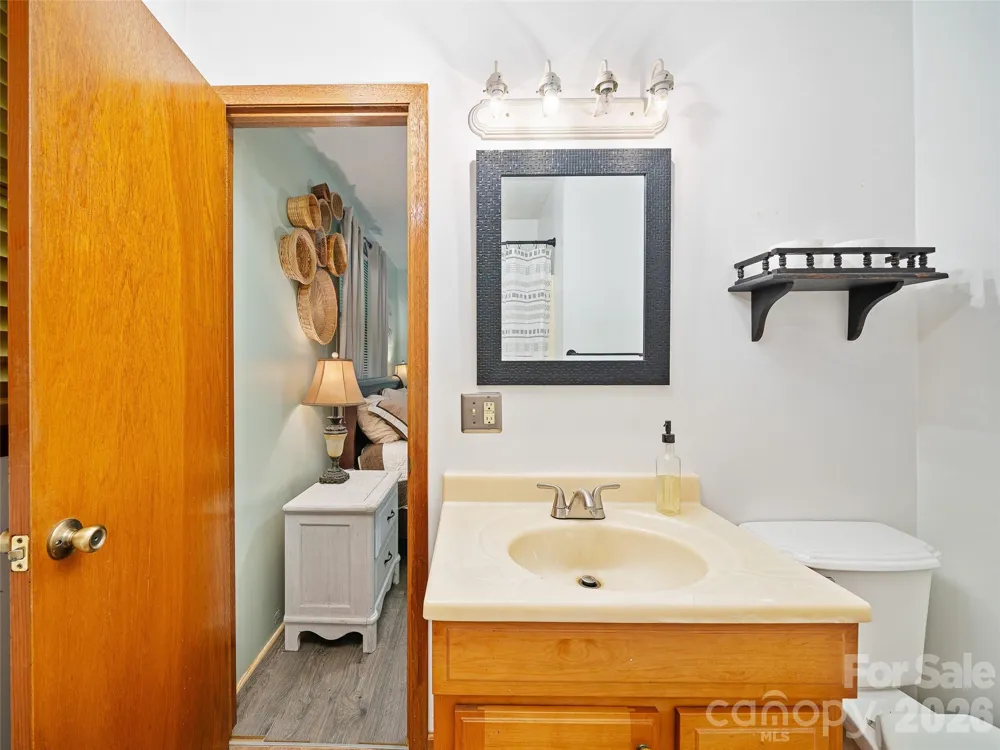 839 Mckinney Road Burnsville, NC 28714