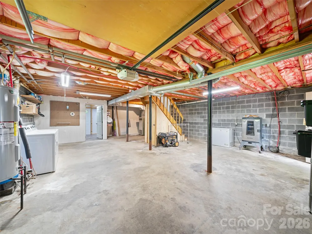 839 Mckinney Road Burnsville, NC 28714