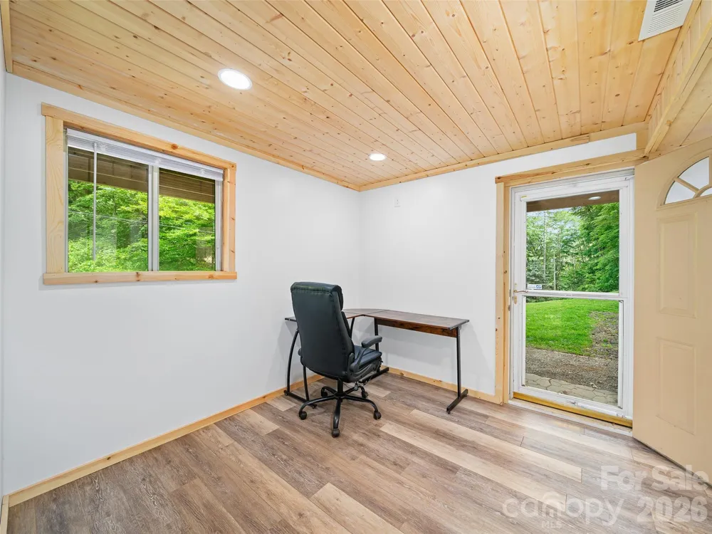 839 Mckinney Road Burnsville, NC 28714
