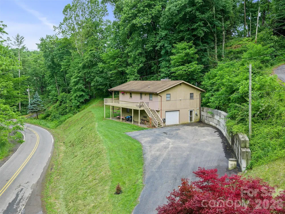 839 Mckinney Road Burnsville, NC 28714