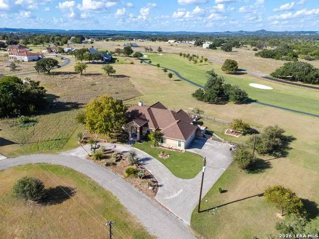 212 ANTLER CIR Bandera, TX 78003