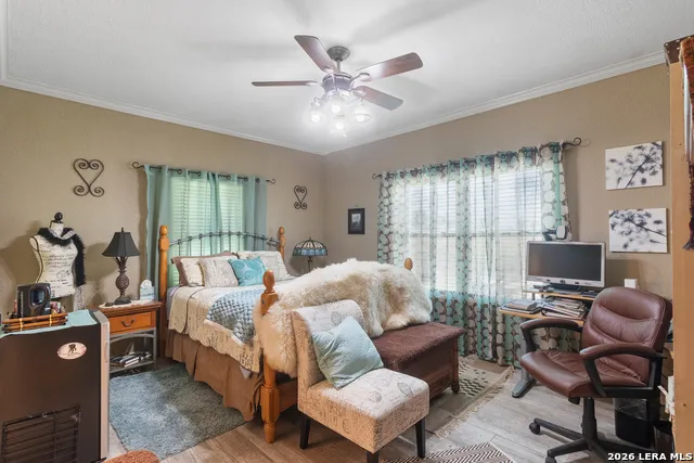212 ANTLER CIR Bandera, TX 78003