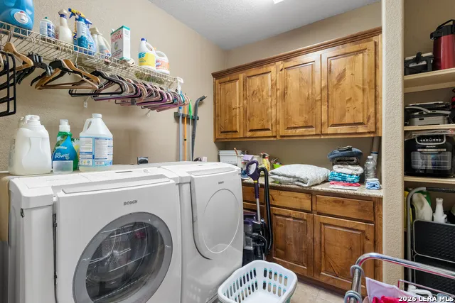 212 ANTLER CIR Bandera, TX 78003