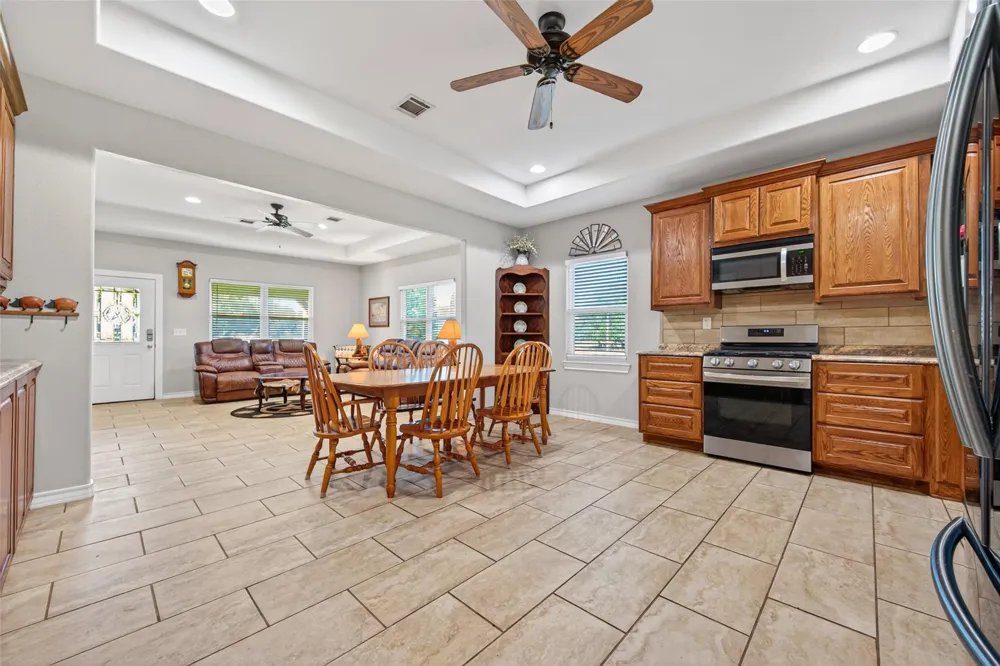 2240 Meyer Road Beasley, TX 77417