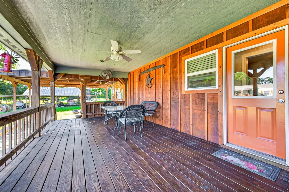 2240 Meyer Road Beasley, TX 77417