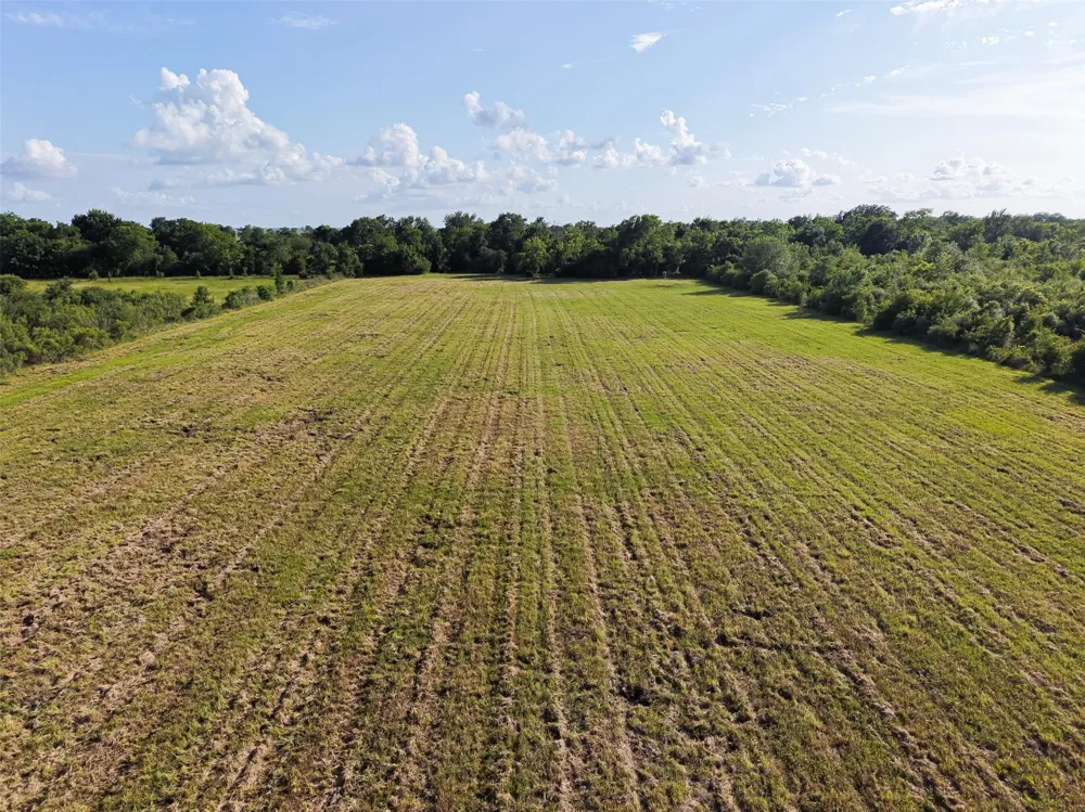 2240 Meyer Road Beasley, TX 77417
