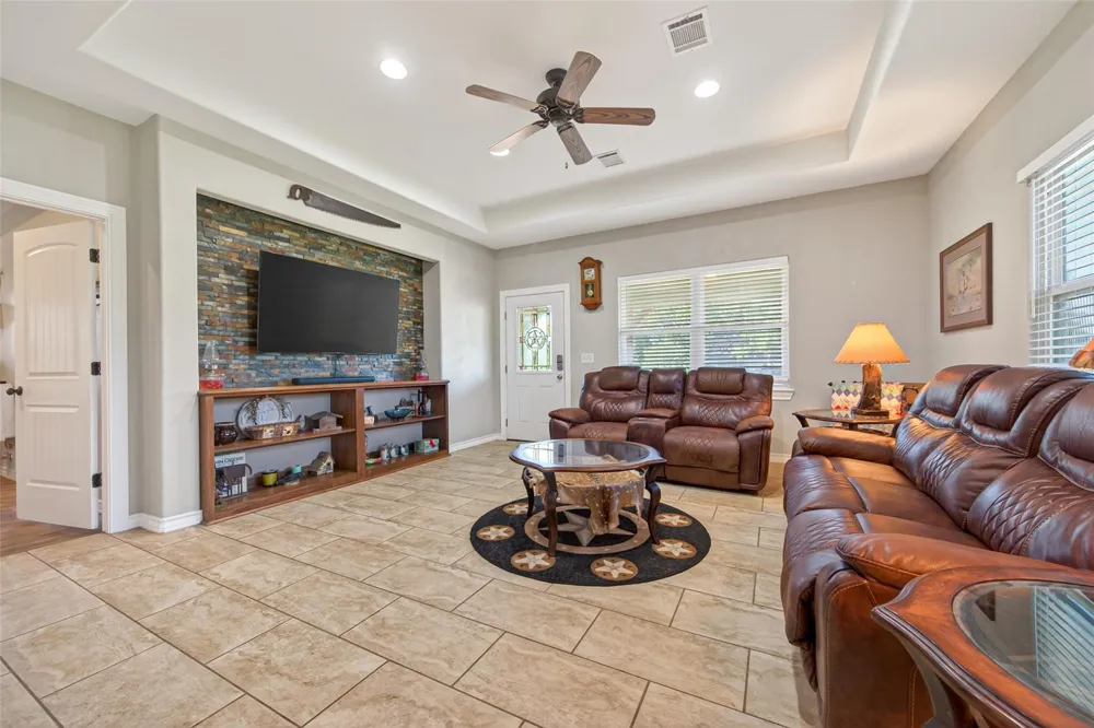 2240 Meyer Road Beasley, TX 77417