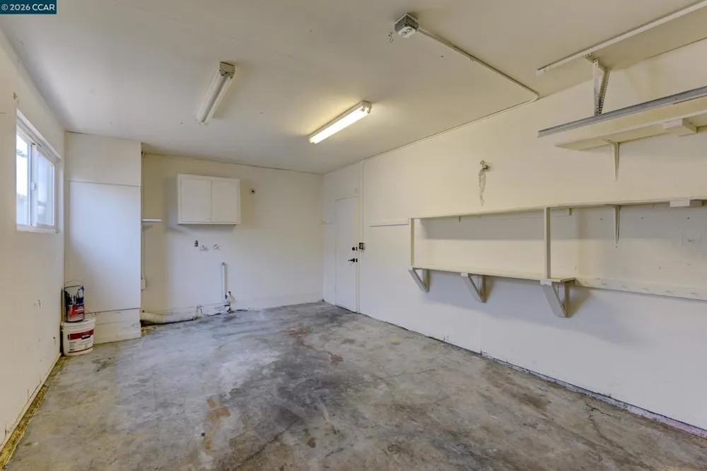 2913 16Th St San Pablo, CA 94806
