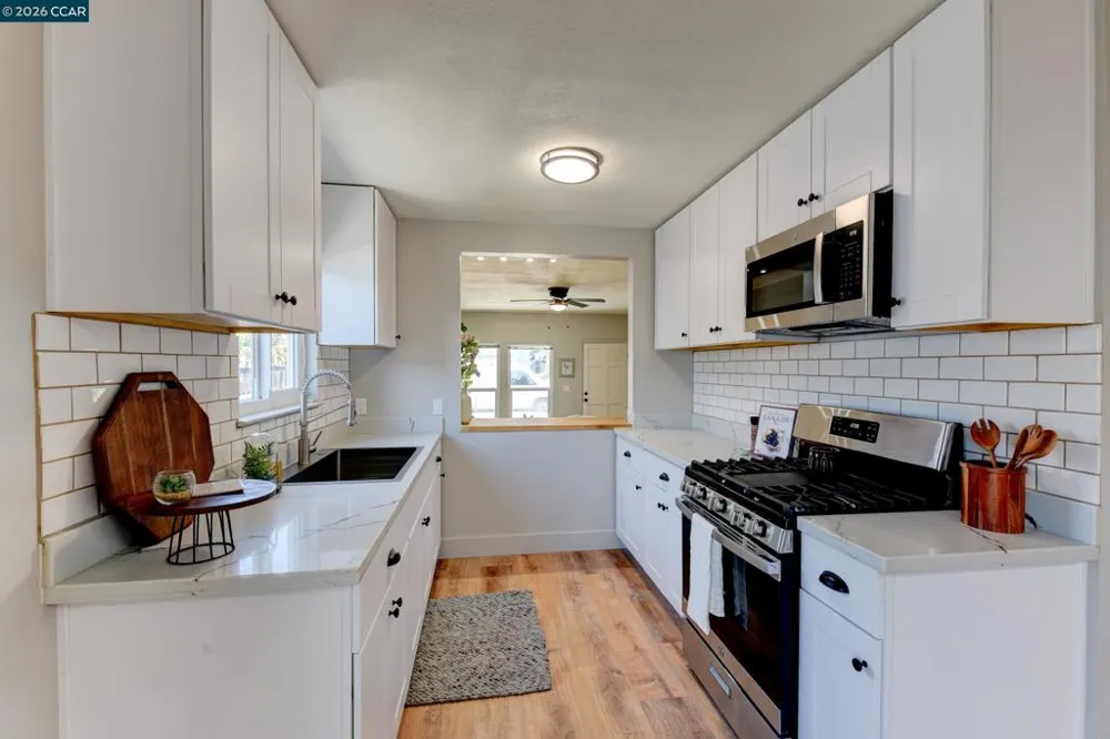 2913 16Th St San Pablo, CA 94806
