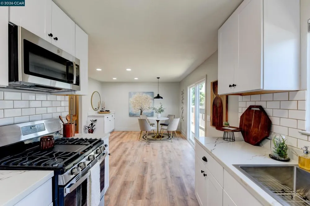 2913 16Th St San Pablo, CA 94806