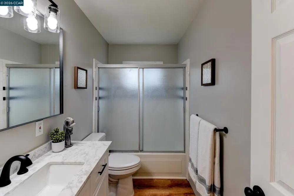 2913 16Th St San Pablo, CA 94806