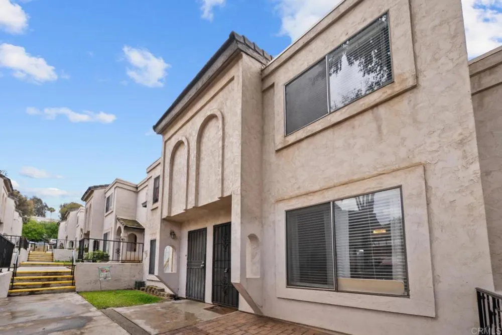 1604 Presioca Street #11 Spring Valley, CA 91977