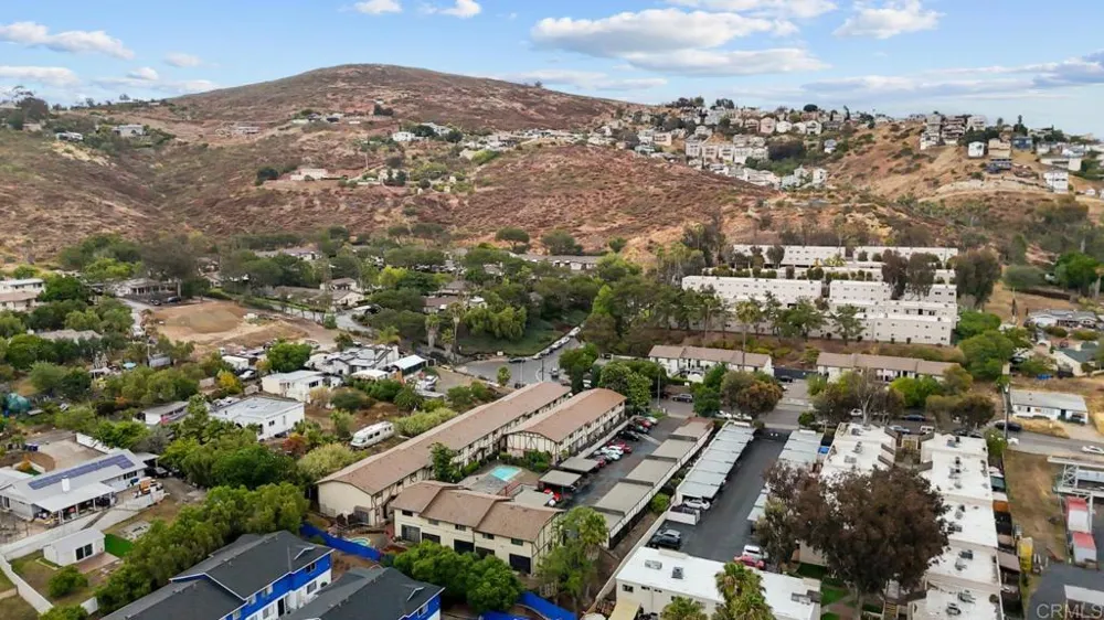 1604 Presioca Street #11 Spring Valley, CA 91977