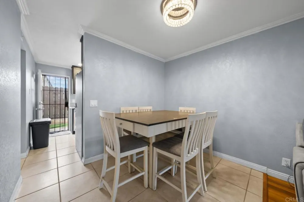 1604 Presioca Street #11 Spring Valley, CA 91977