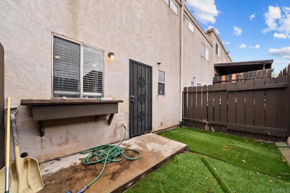 1604 Presioca Street #11 Spring Valley, CA 91977