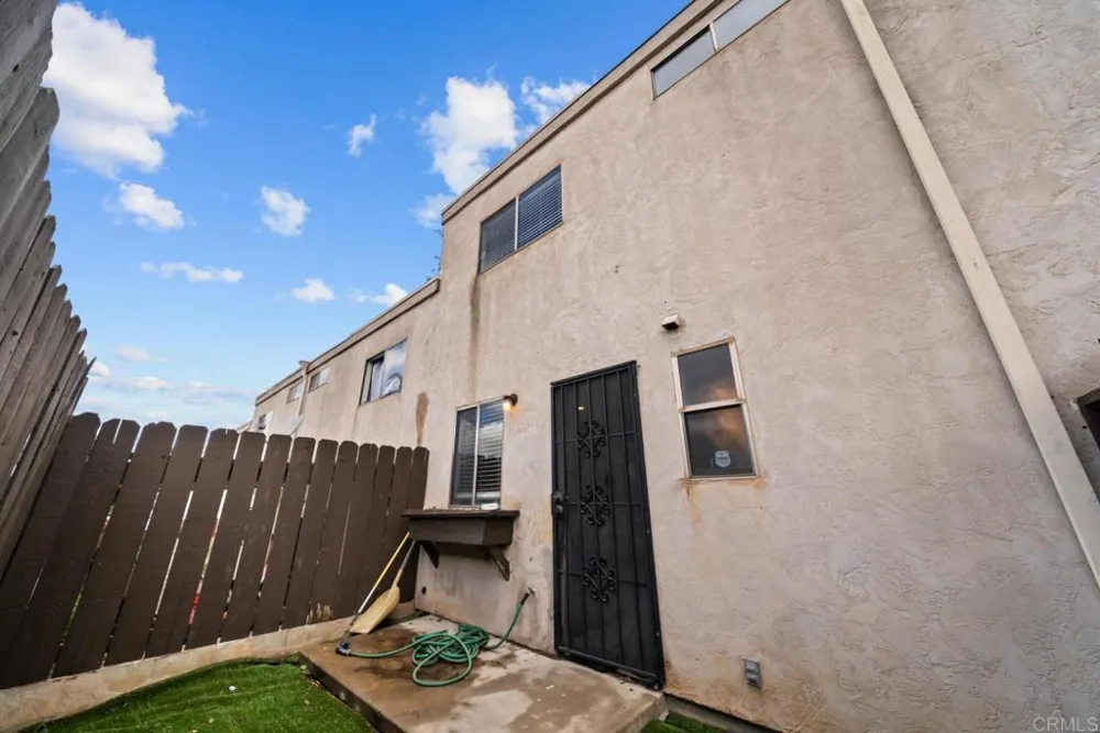 1604 Presioca Street #11 Spring Valley, CA 91977