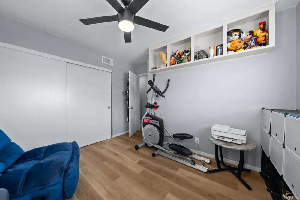 1604 Presioca Street #11 Spring Valley, CA 91977
