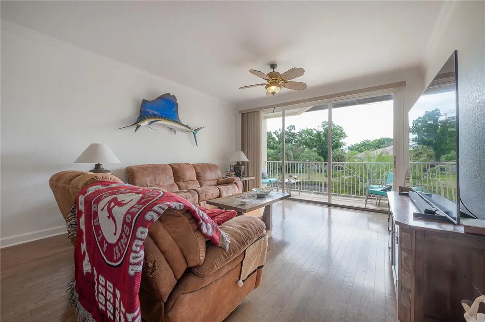 119 BRENT CIRCLE Oldsmar, FL 34677
