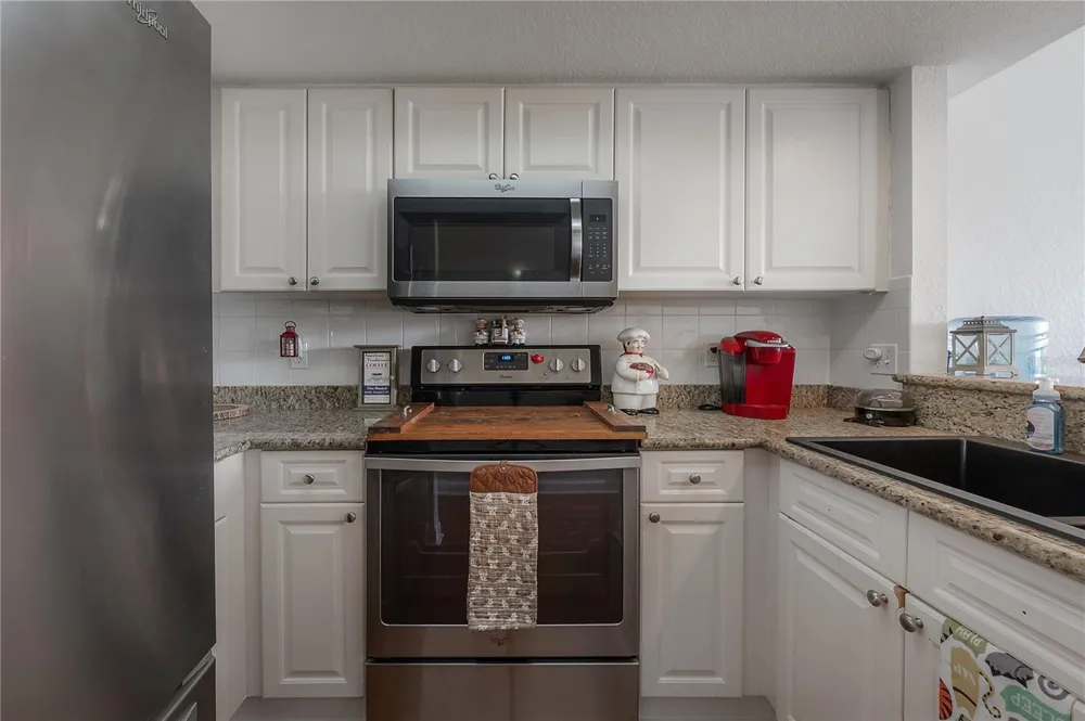 119 BRENT CIRCLE Oldsmar, FL 34677