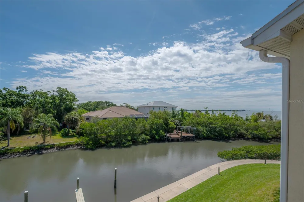 119 BRENT CIRCLE Oldsmar, FL 34677