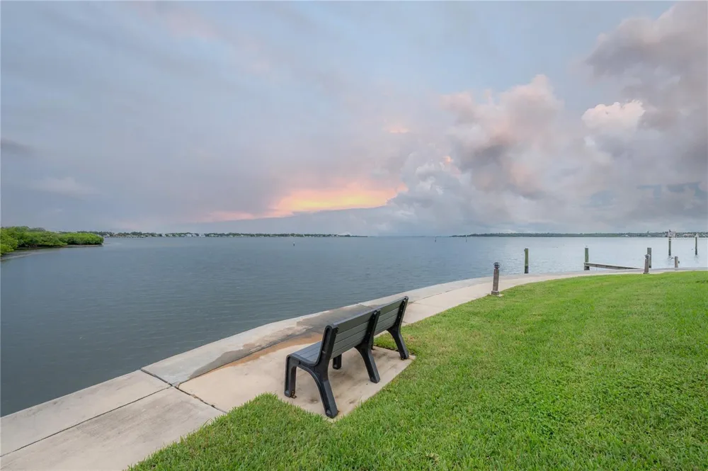119 BRENT CIRCLE Oldsmar, FL 34677