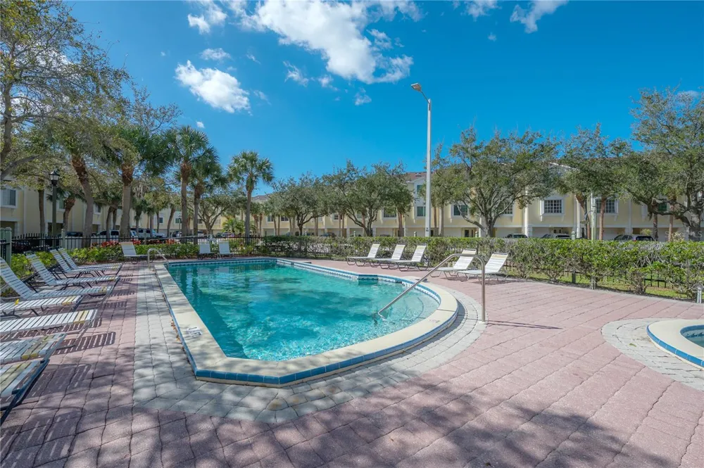 119 BRENT CIRCLE Oldsmar, FL 34677