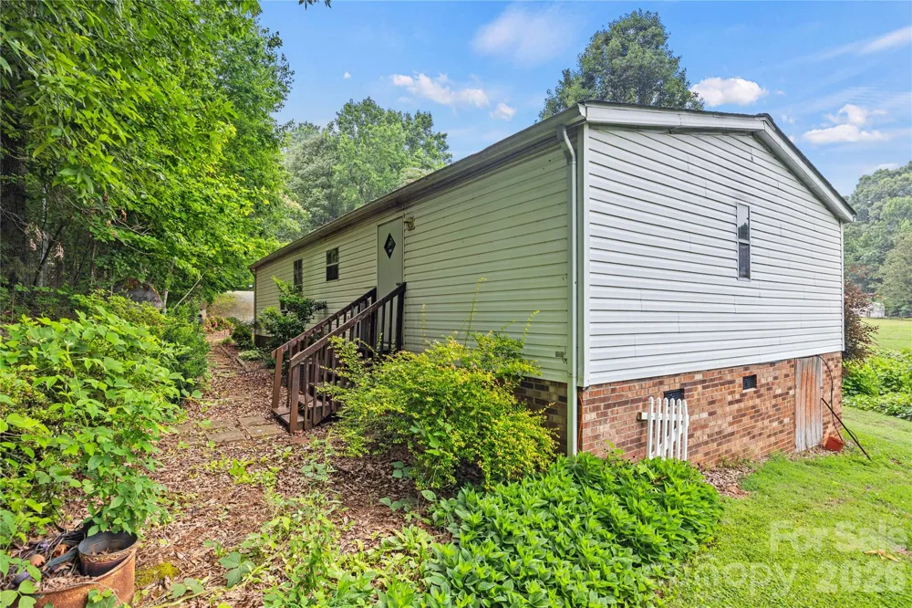 323 Carlyle Road Troutman, NC 28166