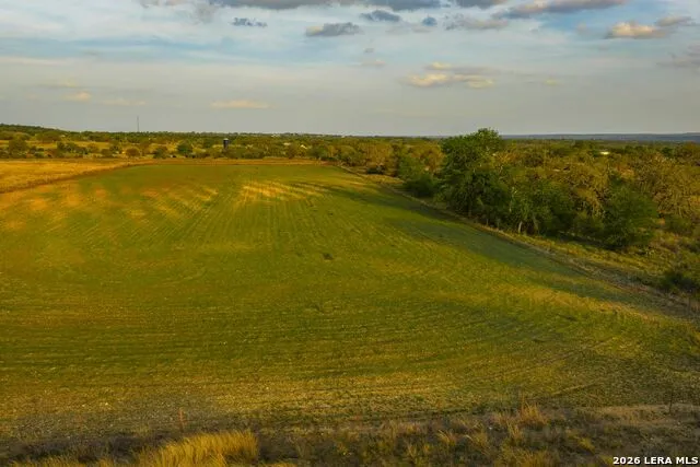 718 Ranch to Market 473 Comfort, TX 78013