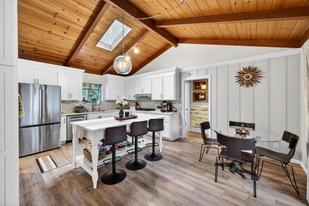954 Scenic Way Ben Lomond, CA 95005