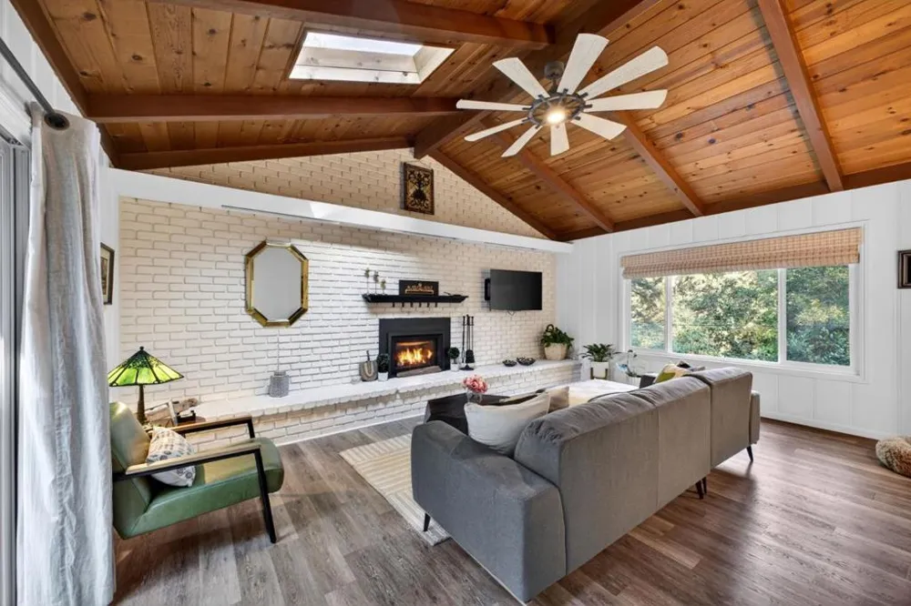 954 Scenic Way Ben Lomond, CA 95005