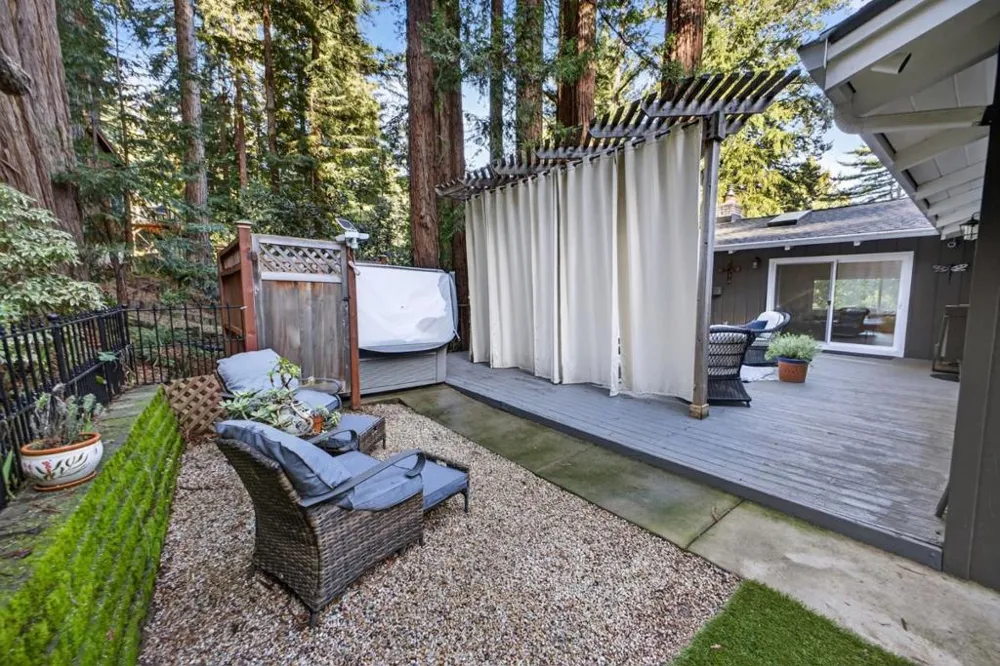 954 Scenic Way Ben Lomond, CA 95005