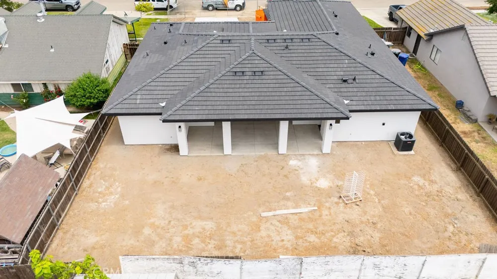 181 Grace Court Lemoore, CA 93245