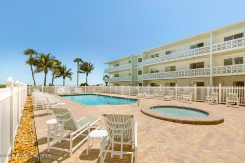 4800 Ocean Beach Boulevard #123