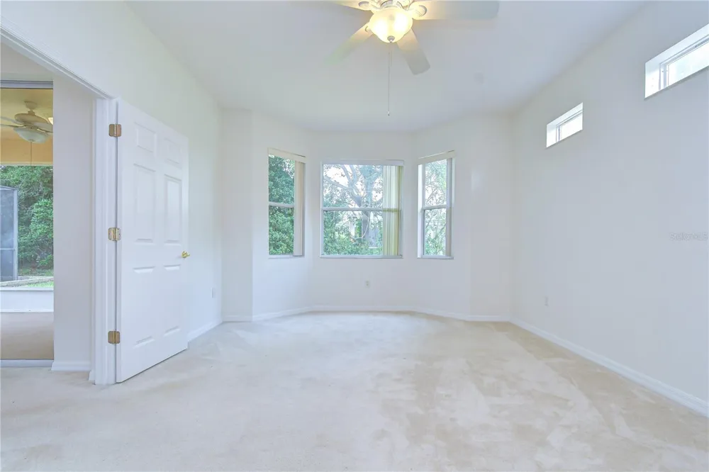 8049 SANGUINELLI ROAD Land O Lakes, FL 34637
